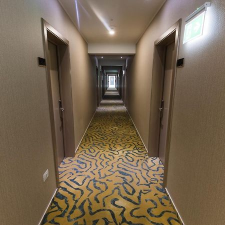 Nedei Hotel&Spa Transalpina Martinie ภายนอก รูปภาพ